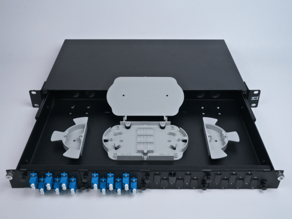 Fiber Patch Panel 4Cutout  loaded - Image 2